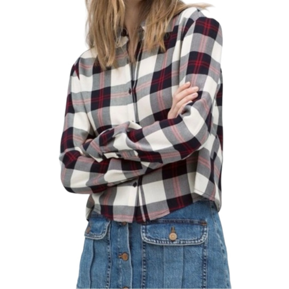 Zara Cropped Plaid Button Down Long Sleeves- Size M